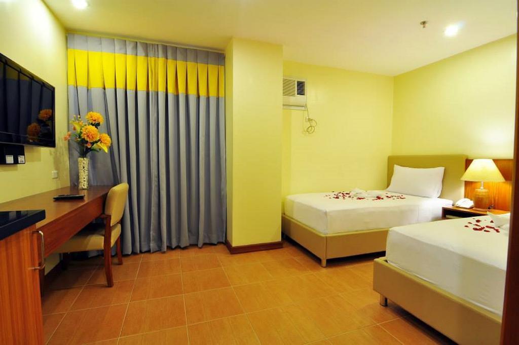 The Well Hotel Cebu Buitenkant foto
