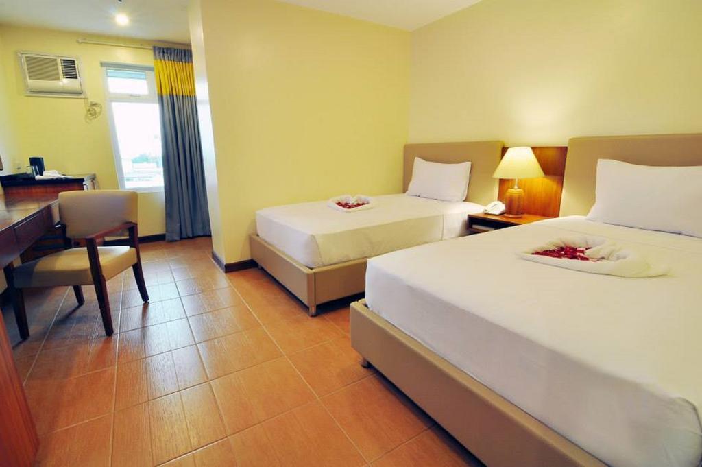 The Well Hotel Cebu Buitenkant foto