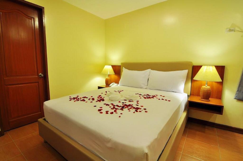 The Well Hotel Cebu Buitenkant foto