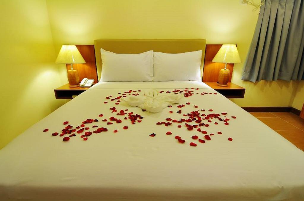 The Well Hotel Cebu Buitenkant foto