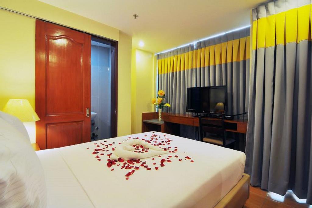 The Well Hotel Cebu Buitenkant foto