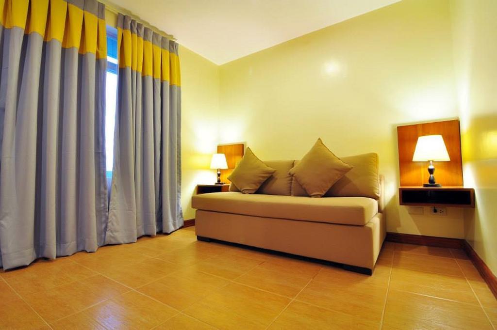 The Well Hotel Cebu Buitenkant foto
