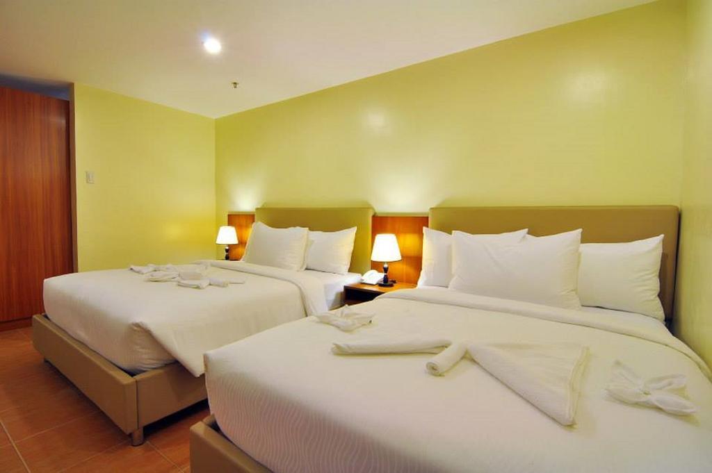The Well Hotel Cebu Buitenkant foto