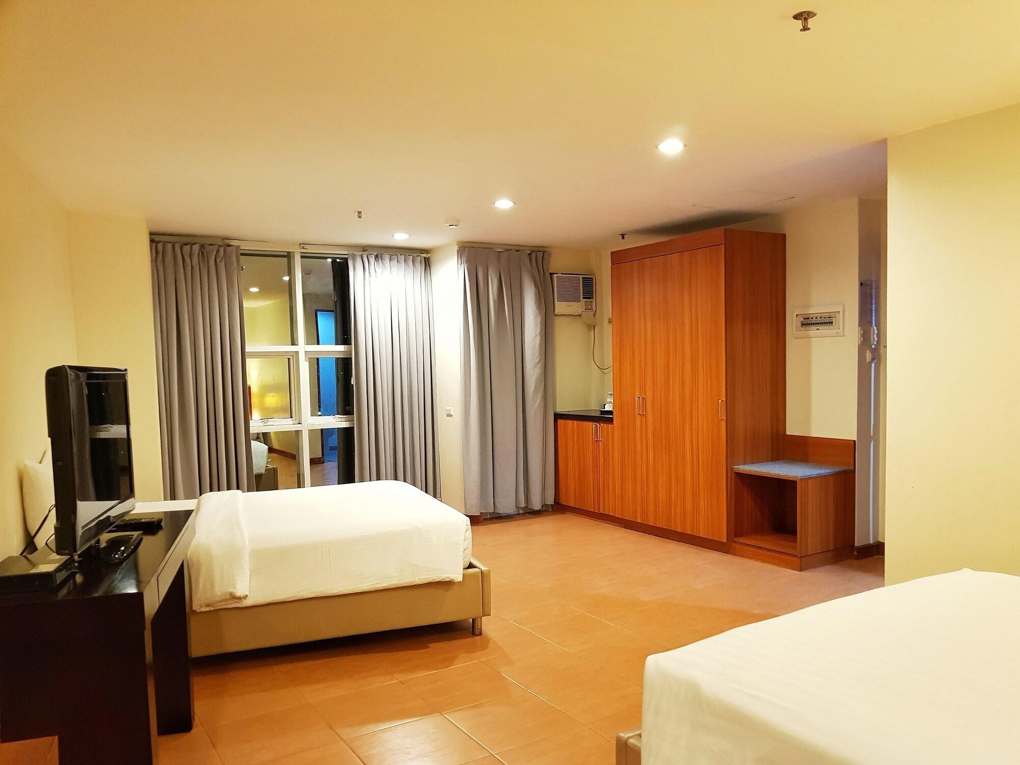 The Well Hotel Cebu Buitenkant foto