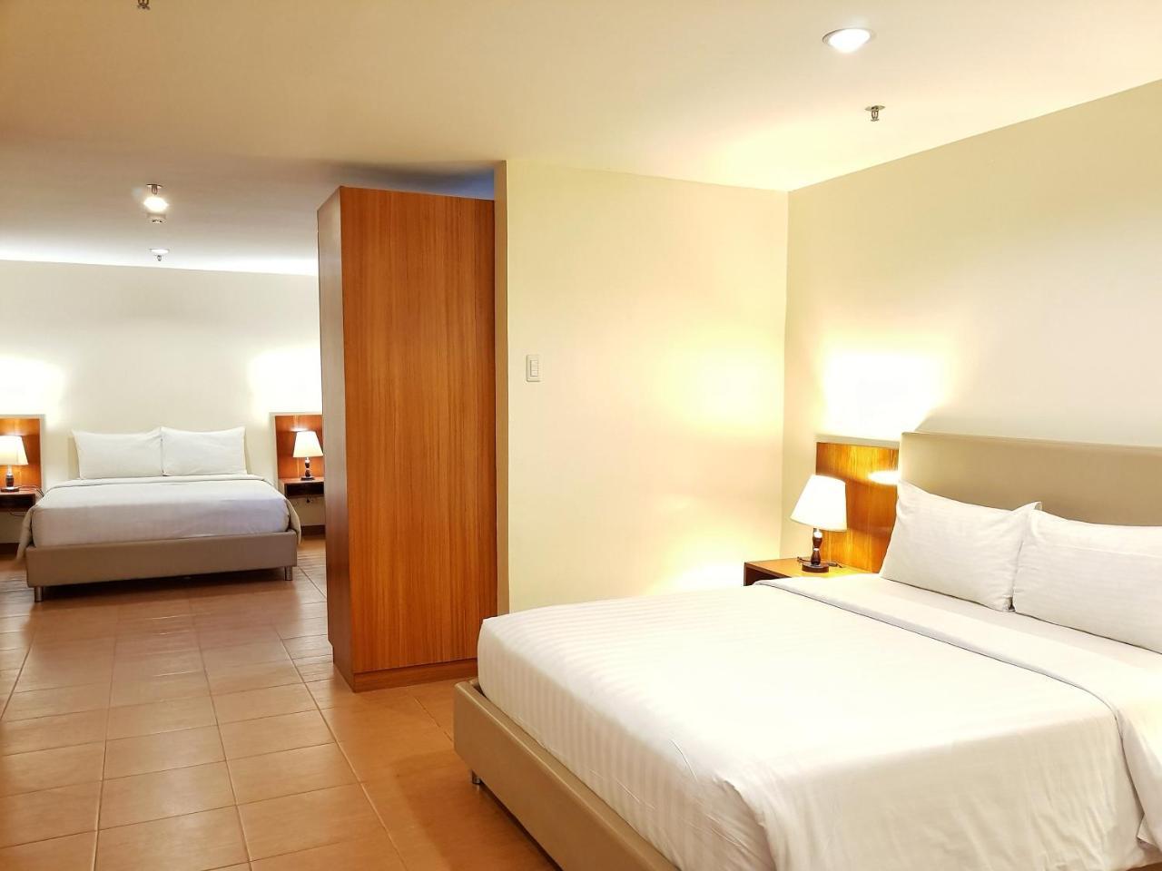 The Well Hotel Cebu Buitenkant foto
