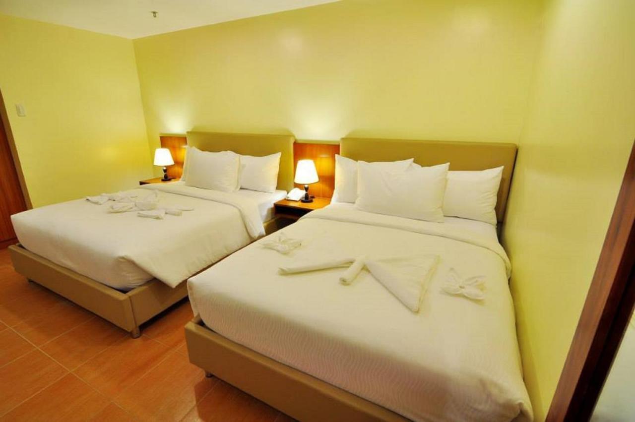 The Well Hotel Cebu Buitenkant foto